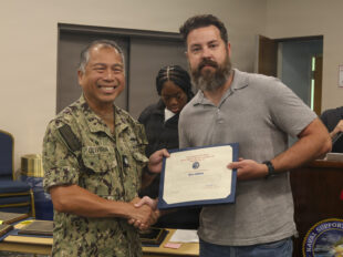verify navy officer rank — U.S. Navy photo (DVIDS)