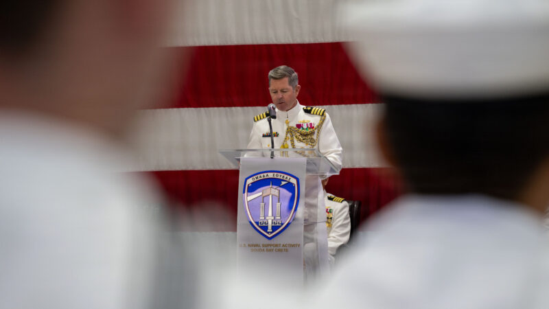 dep to officer — U.S. Navy photo (DVIDS)